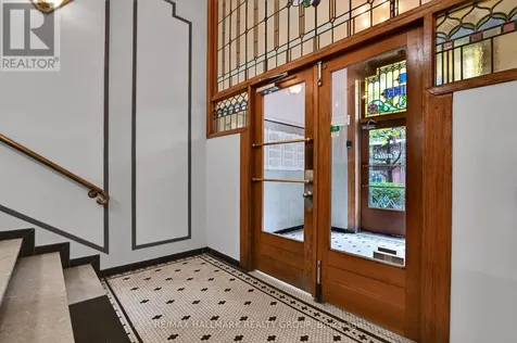 61 Cartier Street Ottawa ON K2P 1J4