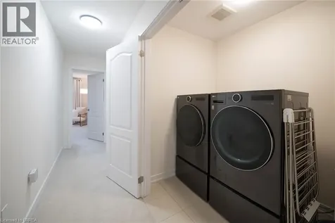 92 Bellhouse Avenue Brantford ON N3T 0V8