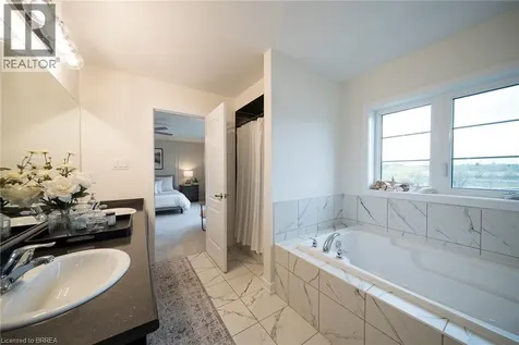 92 Bellhouse Avenue Brantford ON N3T 0V8