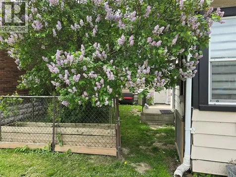 306 Murray Street Wallaceburg ON N8A 1V4