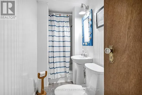 6493 West Parkway Drive Lambton Shores ON N0N 1J2