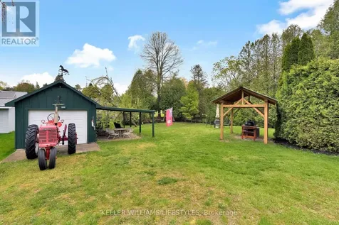 6493 West Parkway Drive Lambton Shores ON N0N 1J2