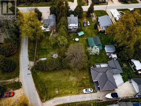 6493 West Parkway Drive Lambton Shores ON N0N 1J2