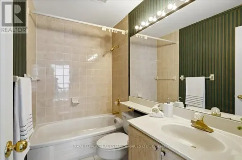 30 Laguna Parkway Ramara ON L0K 1B0