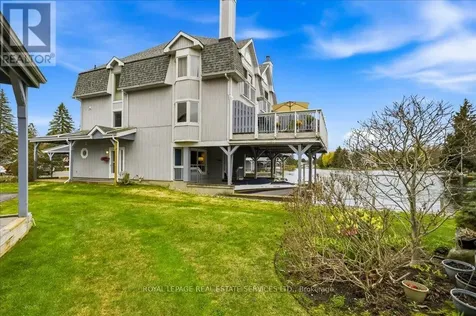 30 Laguna Parkway Ramara ON L0K 1B0
