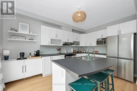 256 Hepatica Way Ottawa ON K4A 0Y9