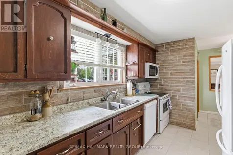 23 Aldershot Avenue Brockville ON K6V 2P7