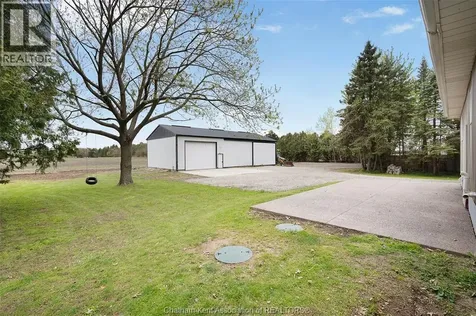 864 Mcnaughton Avenue East Chatham ON N7L 0E4