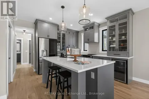 244 St Arnaud Street Huron-kinloss ON N0G 2R0