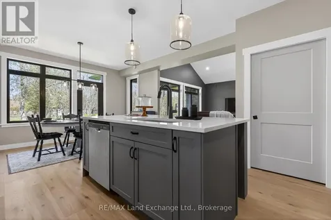 244 St Arnaud Street Huron-kinloss ON N0G 2R0