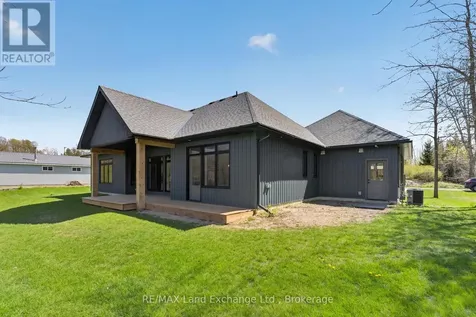 244 St Arnaud Street Huron-kinloss ON N0G 2R0