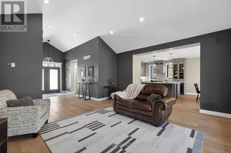 244 St Arnaud Street Huron-kinloss ON N0G 2R0