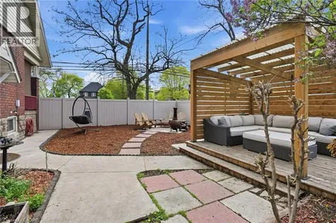 230 Beach Boulevard Hamilton ON L8H 6W1