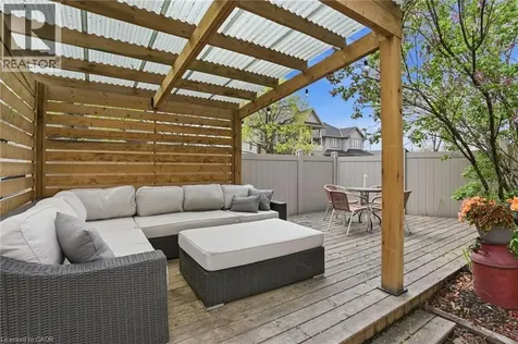 230 Beach Boulevard Hamilton ON L8H 6W1