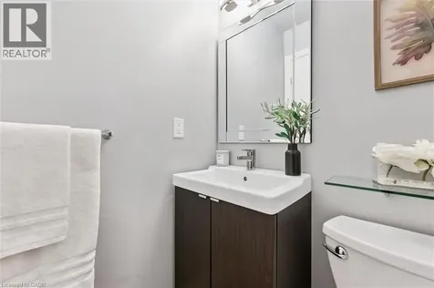 375 Kingscourt Drive Waterloo ON N2K 3N7
