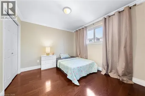 46 Novoco Drive Hamilton ON L9C 7E8