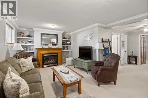 11 Azar Avenue Tilbury ON N0P 2L0