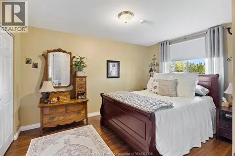 11 Azar Avenue Tilbury ON N0P 2L0