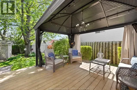 11 Azar Avenue Tilbury ON N0P 2L0