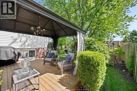 11 Azar Avenue Tilbury ON N0P 2L0