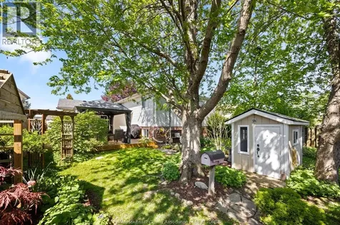 11 Azar Avenue Tilbury ON N0P 2L0