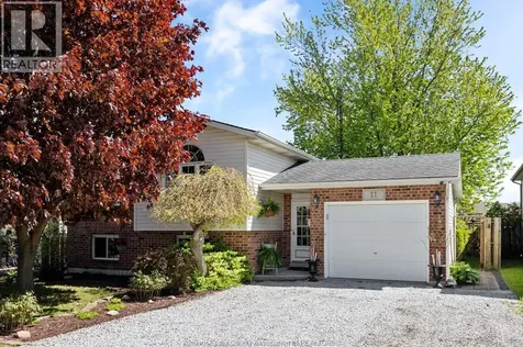 11 Azar Avenue Tilbury ON N0P 2L0