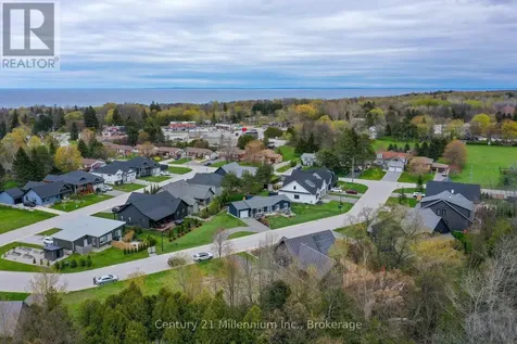 85 Gordon Crescent Meaford ON N4L 0A9