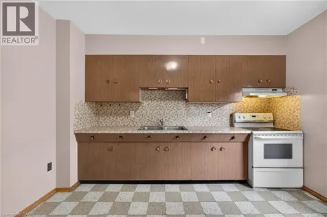123 Elizabeth Street Guelph ON N1E 2X4