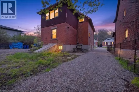 123 Elizabeth Street Guelph ON N1E 2X4