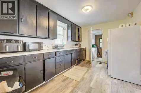 10 Marshall Street Waterloo ON N2J 2T2