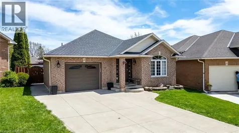 47 Hannah Crescent Hamilton ON L9B 2V4