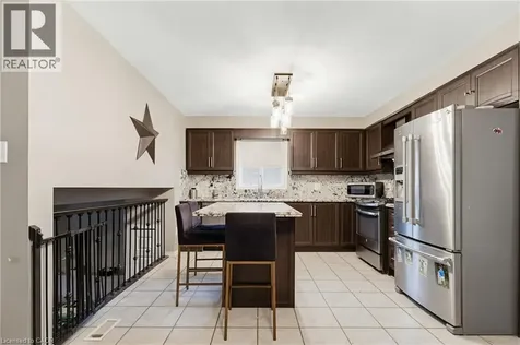 47 Hannah Crescent Hamilton ON L9B 2V4