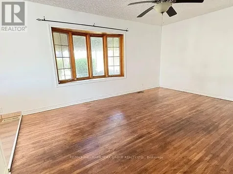 1308 Tilston Drive Windsor ON N9B 3C7