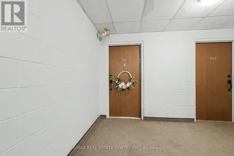 4 Avalon Place Kitchener ON N2M 4N6