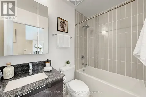 99 Eagle Rock Way Vaughan ON L6A 5A7