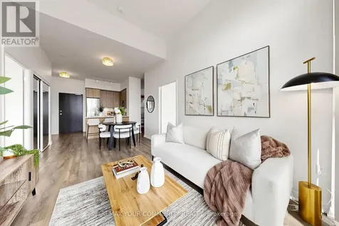 99 Eagle Rock Way Vaughan ON L6A 5A7