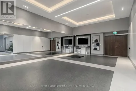 99 Eagle Rock Way Vaughan ON L6A 5A7