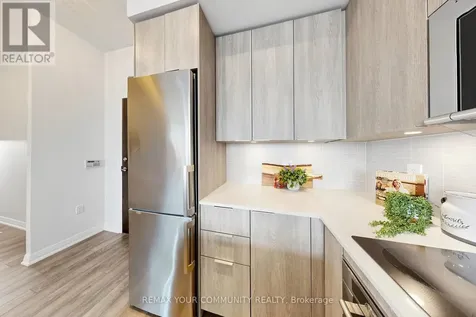 99 Eagle Rock Way Vaughan ON L6A 5A7