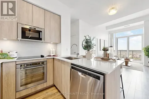 99 Eagle Rock Way Vaughan ON L6A 5A7