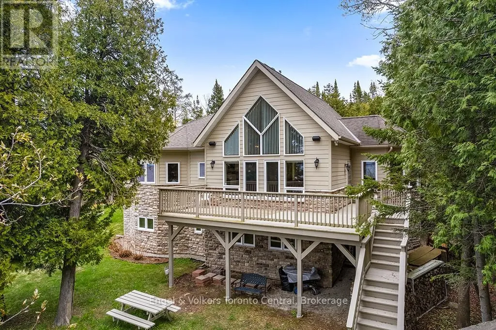 128 Buckingham Lane Meaford ON N0H 1B0