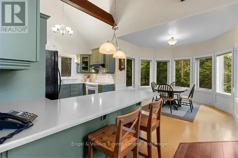 128 Buckingham Lane Meaford ON N0H 1B0