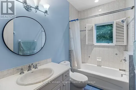 128 Buckingham Lane Meaford ON N0H 1B0