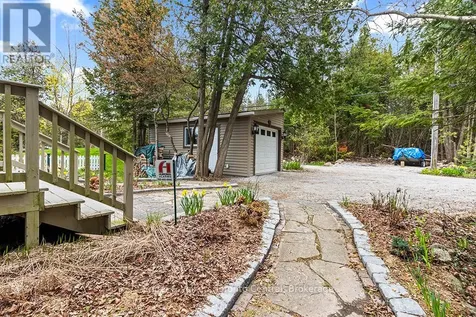 128 Buckingham Lane Meaford ON N0H 1B0