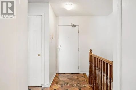 160 Fenerty Court Ottawa ON K2L 3A7