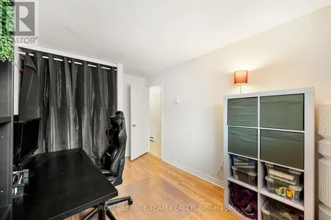 160 Fenerty Court Ottawa ON K2L 3A7