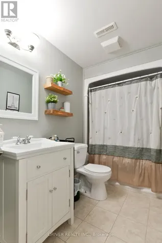 36 Spruce Street West Aylmer ON N5H 3J4