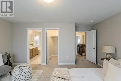 76 Cooke Avenue Brantford ON N3T 0S1