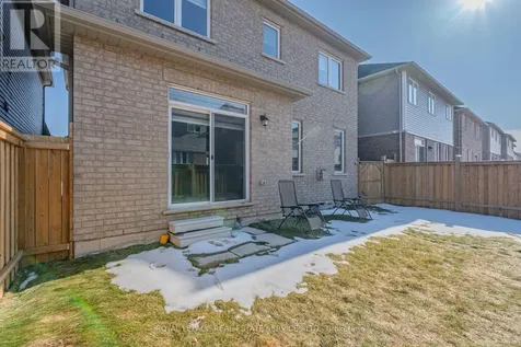 76 Cooke Avenue Brantford ON N3T 0S1