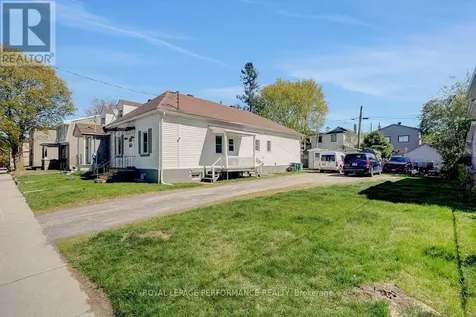 228 Carillon Street Ottawa ON K1L 5X8