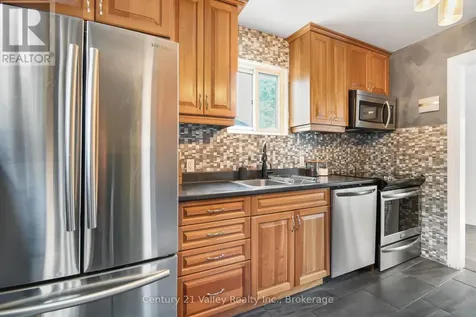 785 Eighth Street Renfrew ON K7V 1B5